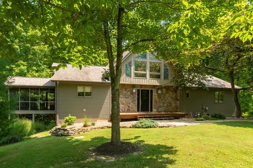 3 Iroquois Trl, Murphysboro, IL, 62966-5920 | Card Image