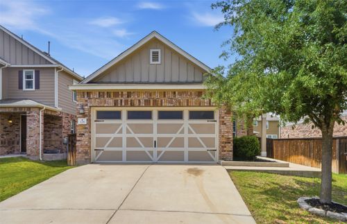 225 Danablu Dr, Hutto, TX, 78634-5782 | Card Image