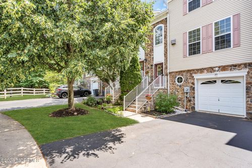 20 Russell Ct, Matawan, NJ, 07747-7101 | Card Image