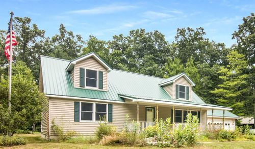 8964 W Elbow Dr, Irons, MI, 49644-9324 | Card Image