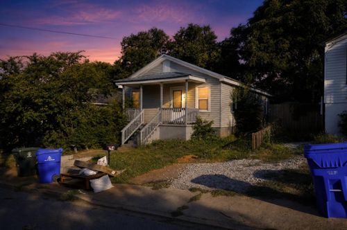 214 Spartanburg St, Greenville, SC, 29607-1023 | Card Image
