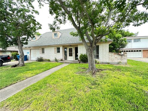 128 Fulton Place, Portland, TX, 78374 | Card Image