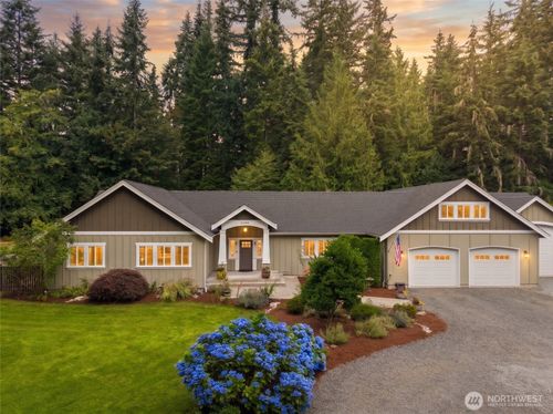 7010 126th Ave Ne, Lake Stevens, WA, 98258-9681 | Card Image