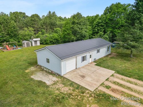 260 Gilbert Street, Mecosta Township, MI, 49332 | Card Image