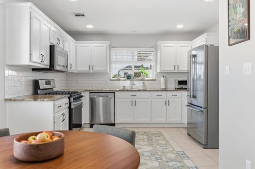 2306 Clover Ridge Dr, Cedar Park, TX, 78613-5923 | Card Image