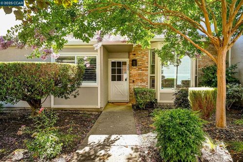 500 Sycamore Cir, Danville, CA, 94526-4239 | Card Image