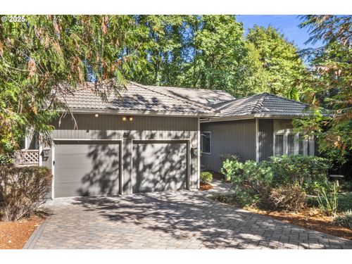 604 Sw Arboretum Cir, Portland, OR, 97221-2753 | Card Image