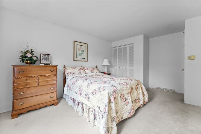 1467 Meteor Cir, House other with 3 bedrooms, 3 bathrooms and 2 parking in Upper St. Clair PA | Image 30