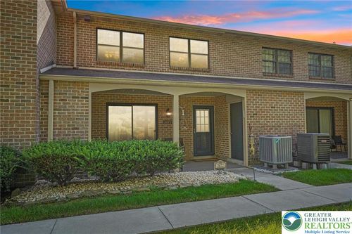 2672 Rolling Green Place, Macungie Boro, PA, 18062 | Card Image