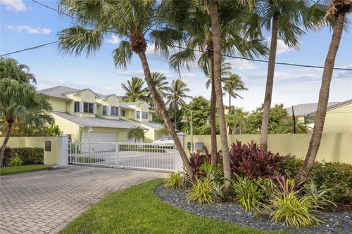 11-603 Sw 7th Ave, Fort Lauderdale, FL, 33315-1071 | Card Image