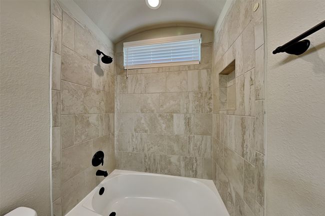 928 Dove Cv, House other with 3 bedrooms, 2 bathrooms and null parking in Argyle TX | Image 11