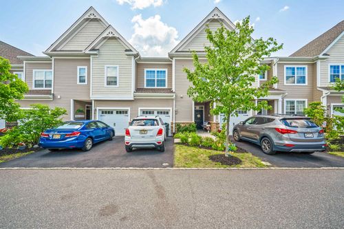 67 Grabowski Dr, Parlin, NJ, 08859-2524 | Card Image