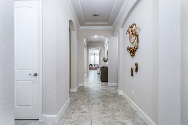 Gorgeous color of fresh paint throughout entire home Sept 2023. | Image 5