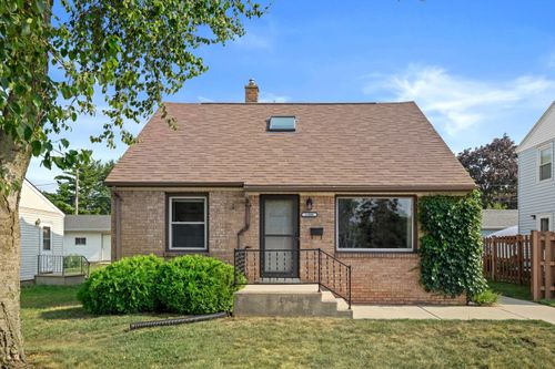 1308 Mackinac Ave, SOUTH MILWAUKEE, WI, 53172-3042 | Card Image