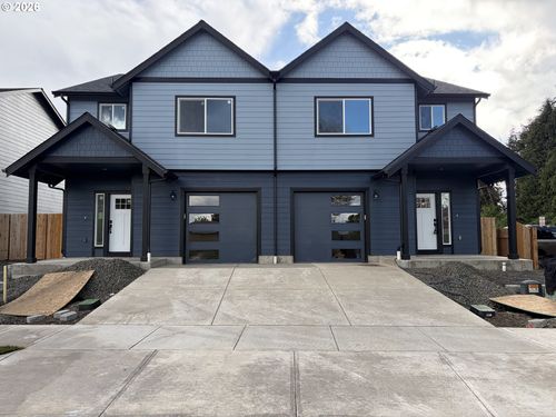 1542 Barn St, Woodburn, OR, 97071-3698 | Card Image