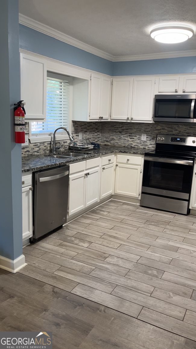 APT-2D - 636 North Ave, Townhouse with 4 bedrooms, 4 bathrooms and null parking in Jonesboro GA | Image 8