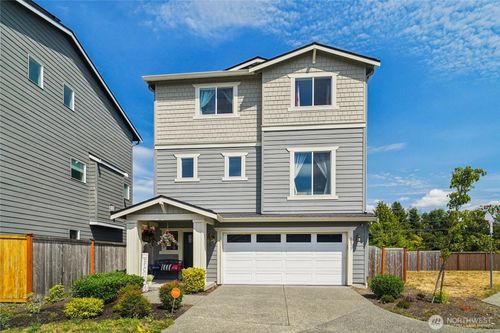 8-1031 133rd Pl Sw, Everett, WA, 98204-6015 | Card Image