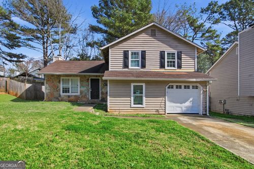 917 Lake Watch Dr, Stone Mountain, GA, 30088-2359 | Card Image