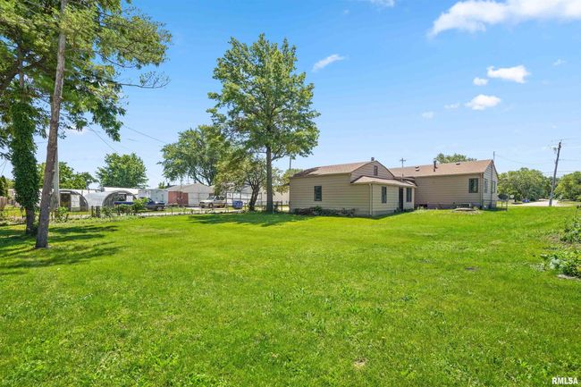 302 W 1 St Ave, Home with 0 bedrooms, 0 bathrooms and null parking in Coal Valley IL | Image 10
