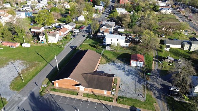 307 2 Nd St, House other with 4 bedrooms, 2 bathrooms and null parking in SHENANDOAH VA | Image 10