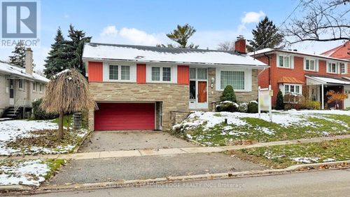 34 Tollerton Ave, North York, ON, M2K2H3 | Card Image