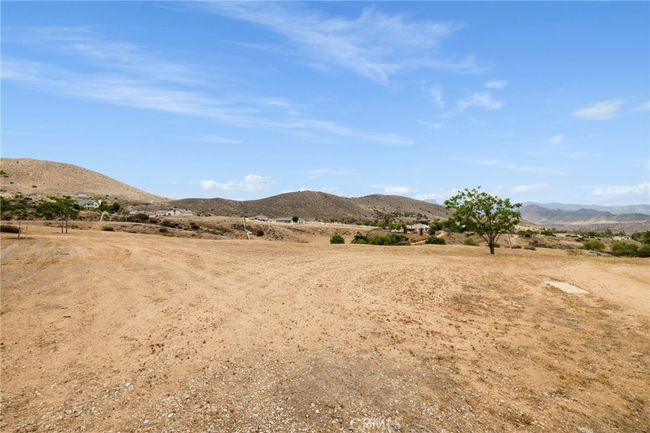 35122 Red Rover Mine Rd, House other with 3 bedrooms, 3 bathrooms and 3 parking in Acton CA | Image 57