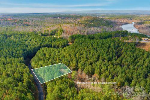 161 E Settings Blvd Nw, Valdese, NC, 28690 | Card Image