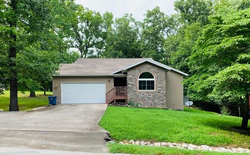 450 Hobart Dr, Forsyth, MO, 65653-8217 | Card Image