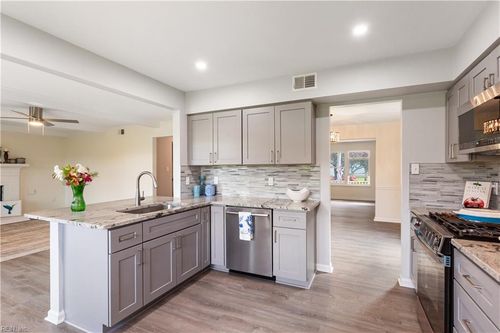 3037 Polk Dr, Virginia Beach, VA, 23456-7515 | Card Image