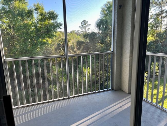 BALCONY | Image 4