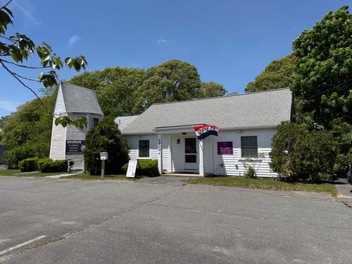 1200 Route 28, South Yarmouth, MA, 02664-4447 | Card Image