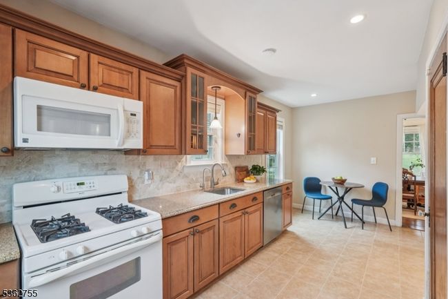 1024 Sherman Ave, House other with 3 bedrooms, 1 bathrooms and null parking in Plainfield NJ | Image 11