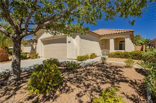 3608 Australian Cloud Dr, Las Vegas, NV, 89135-7802 | Card Image