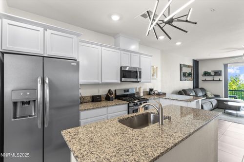 3163 Sterling Ridge Cir, Sparks, NV, 89431-4694 | Card Image