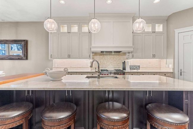 31 Summit Pointe Dr, House other with 4 bedrooms, 5 bathrooms and 4 parking in Heritage Pointe AB | Image 13