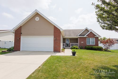 650 Lookout Way, Bourbonnais, IL, 60914-5537 | Card Image