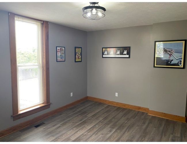 403 W Spring St, House other with 3 bedrooms, 2 bathrooms and null parking in Brownstown IN | Image 11