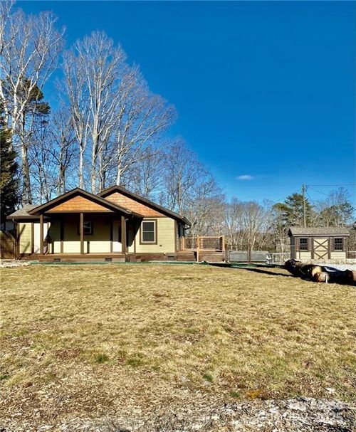 150 Oak Hill Rd, Candler, NC, 28715-9615 | Card Image