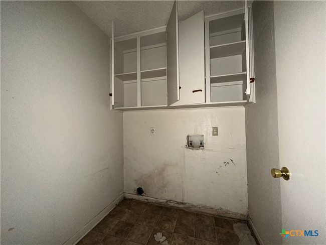 Utility Room | Image 23