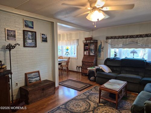 53 Panda Ln, Whiting, NJ, 08759-3658 | Card Image