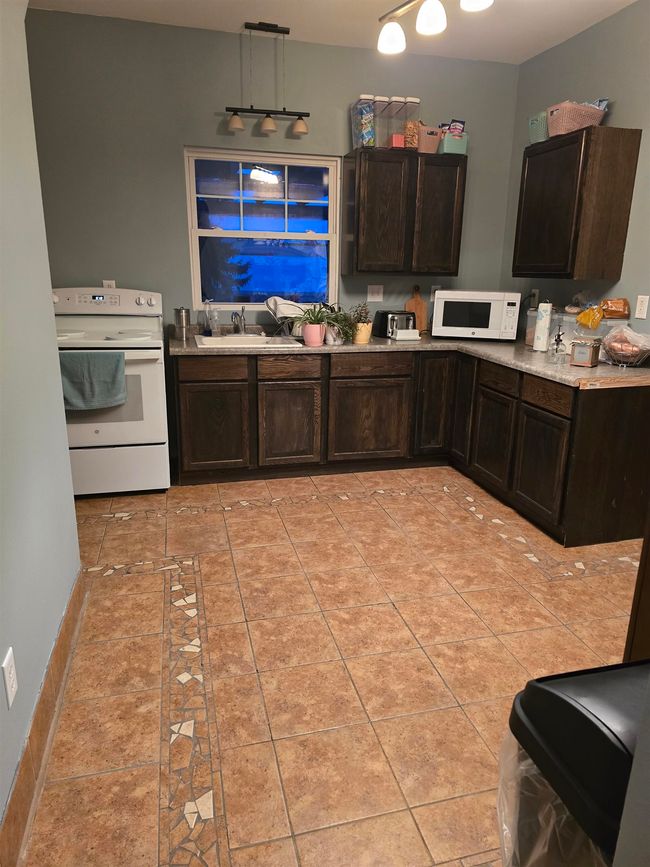 242 W Hickory St, House other with 3 bedrooms, 2 bathrooms and null parking in LANCASTER WI | Image 12