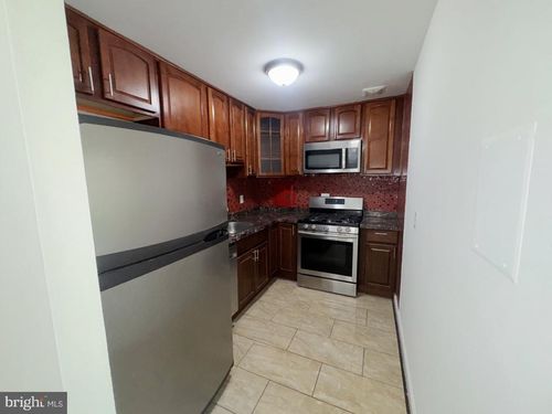 10-5106 F St Se, WASHINGTON, DC, 20019-6028 | Card Image