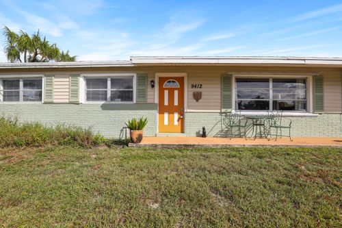 9412 Bellewood St, Palm Beach Gardens, FL, 33410-5851 | Card Image