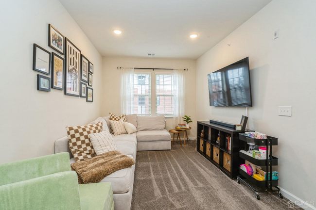 5 Robeson St, Townhouse with 2 bedrooms, 3 bathrooms and null parking in Somerville NJ | Image 15