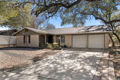 11114 Dreamland Dr, San Antonio, TX, 78230-4210 | Card Image