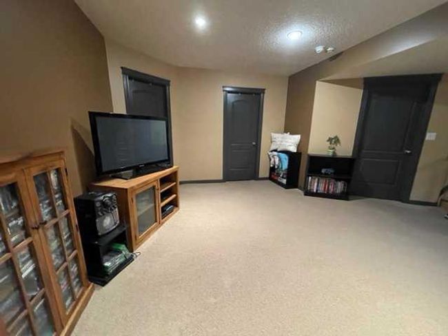 11410 89 B Street, Home with 5 bedrooms, 3 bathrooms and 6 parking in Grande Prairie AB | Image 34