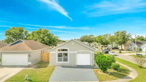 8250 Golden Chickasaw Circle, Orlando, FL, 32825 | Card Image