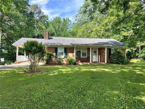 722 River Siloam Rd, Siloam, NC, 27047-9136 | Card Image