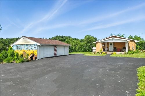 1118 Freedom Rd, Cranberry Twp, PA, 16066 | Card Image