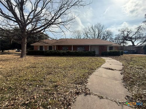 401 Dakota Dr, Temple, TX, 76504-3641 | Card Image